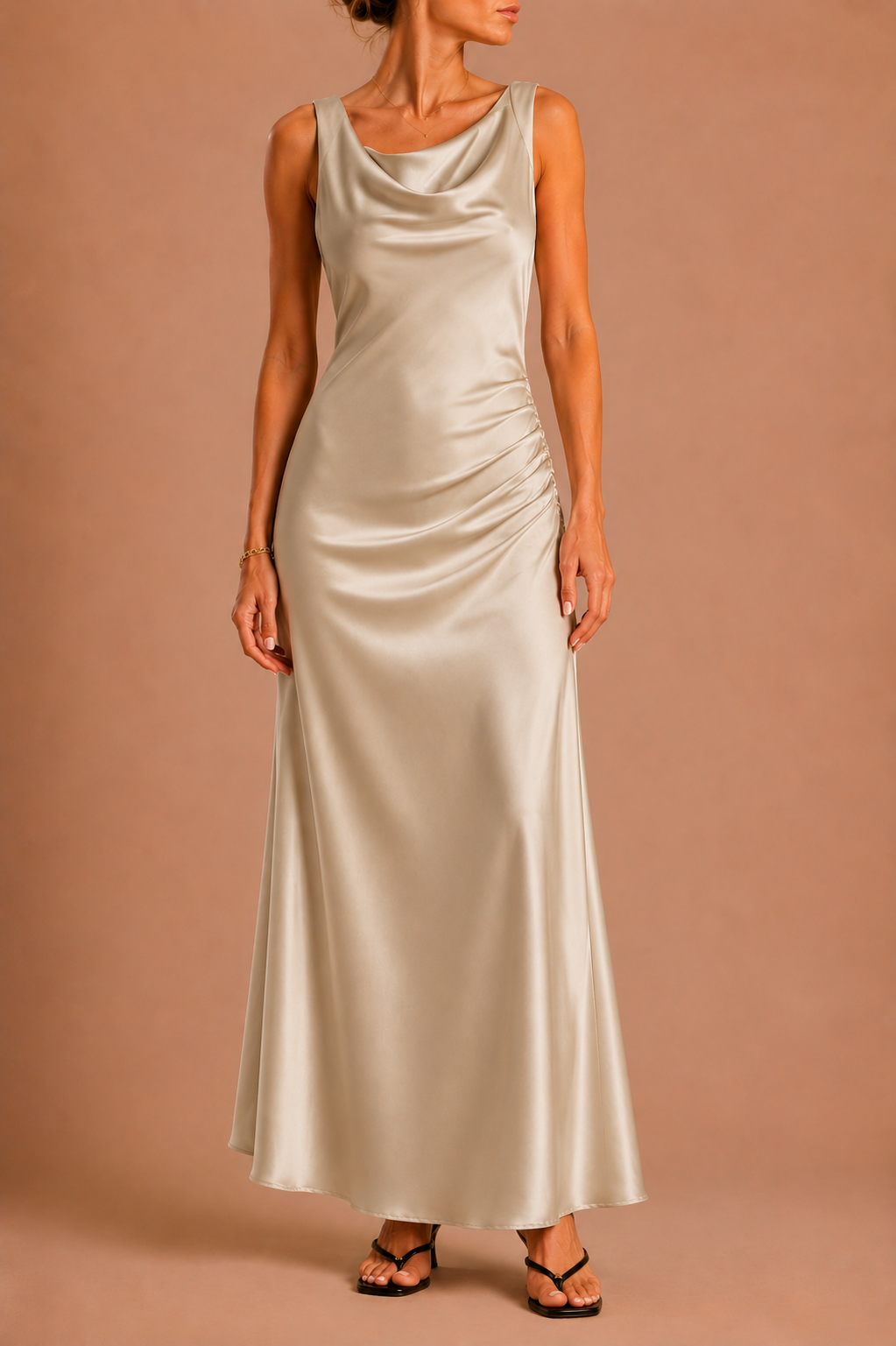 Lara | Vestido Corto de Mujer Beige